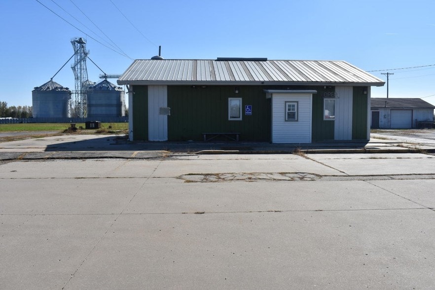 1502 Roseport Rd, Elwood, KS for sale - Primary Photo - Image 1 of 1