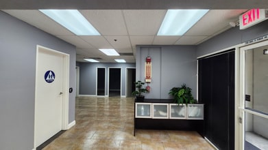 Temecula Parkway, Temecula, CA for lease Interior Photo- Image 2 of 16
