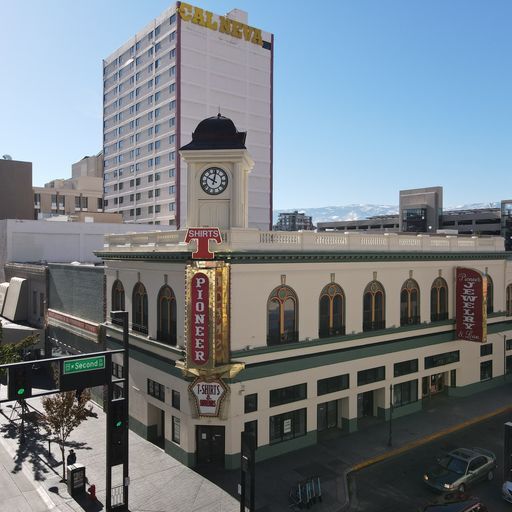 195 N Virginia St, Reno, NV à louer - Photo du bâtiment - Image 1 de 32