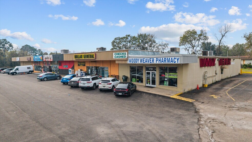 2726 W Gentry Pky, Tyler, TX à vendre - Photo du bâtiment - Image 3 de 8