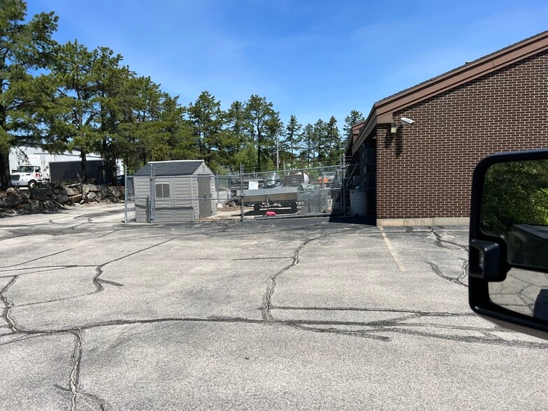 59 Chennel Dr, Concord, NH for sale - Building Photo - Image 2 of 6