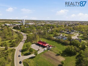 495 Miller Rd, Hiawatha, IA - Aérien  Vue de la carte - Image1
