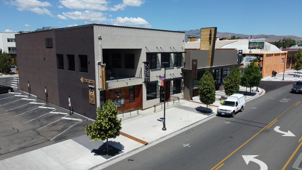 1401 S Virginia St, Reno, NV à louer - Photo du bâtiment - Image 2 de 5
