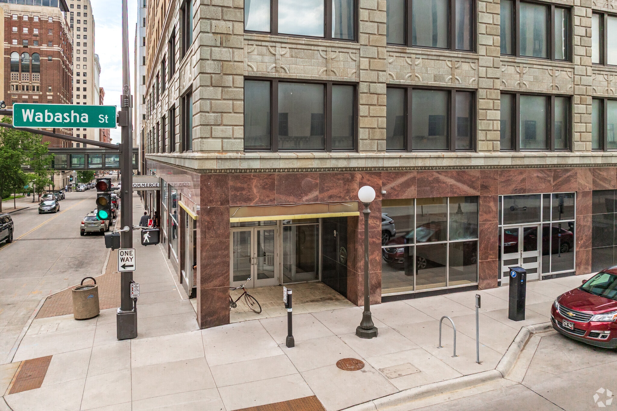 10 4th St E, Saint Paul, MN for lease Primary Photo- Image 1 of 15