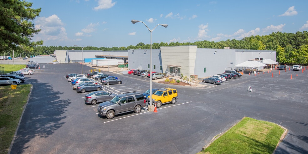 224 N Hoover Rd, Durham, NC for lease - Primary Photo - Image 2 of 6