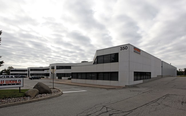 More details for 350 Britannia Rd E, Mississauga, ON - Industrial for Lease