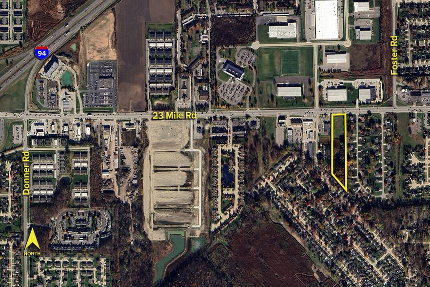 30670 23 Mile Rd, Chesterfield Township, MI à vendre - Photo principale - Image 1 de 2