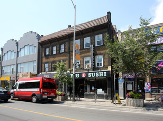 More details for 388 Bloor St W, Toronto, ON - Retail for Lease