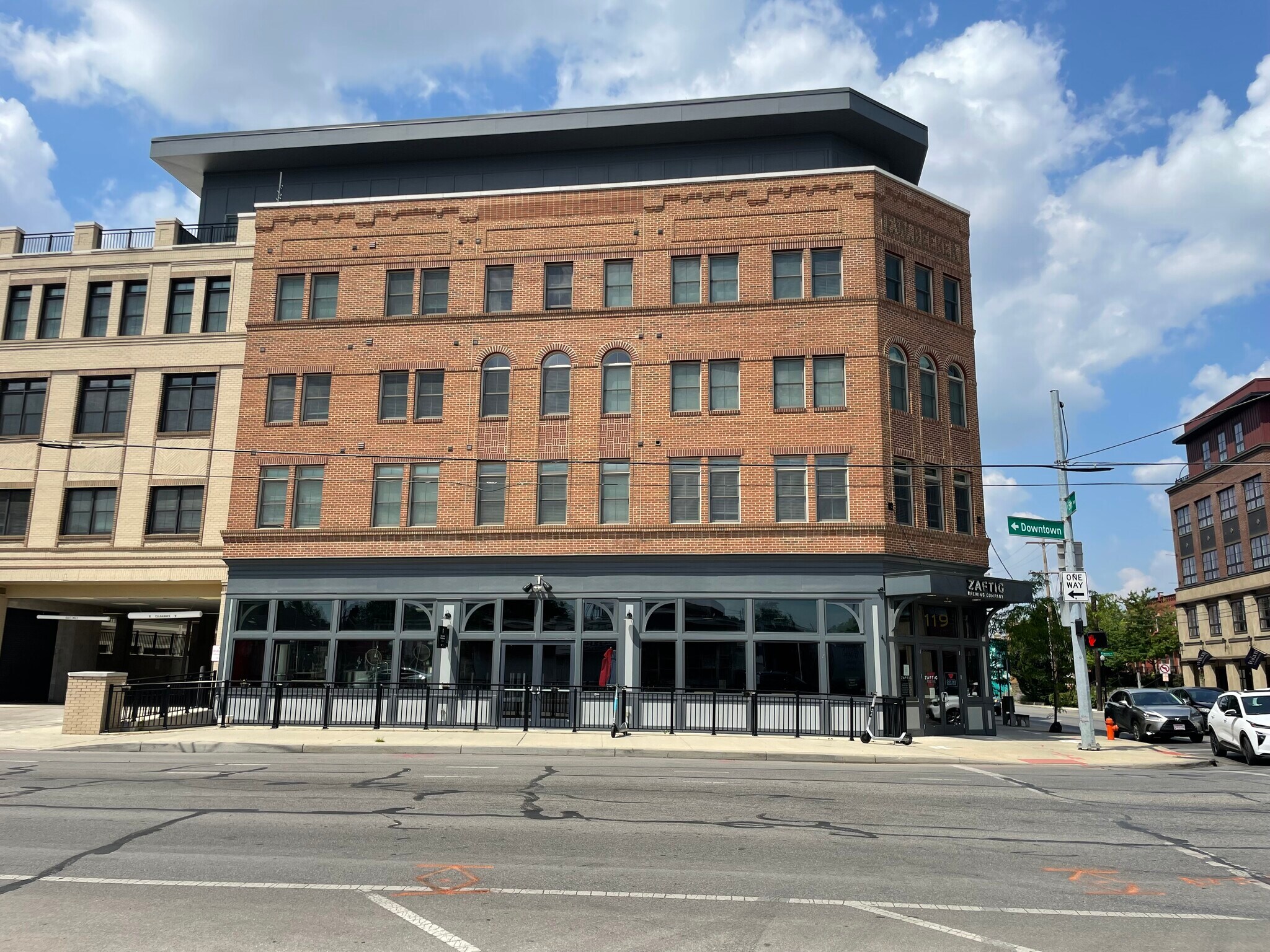 119 E 5th Ave, Columbus, OH for lease Building Photo- Image 1 of 18