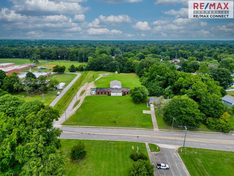 1457 Todds Ln, Hampton, VA for sale - Building Photo - Image 2 of 12