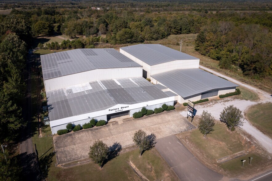 1025 US 45, Starkville, MS à louer - Photo du bâtiment - Image 1 de 20