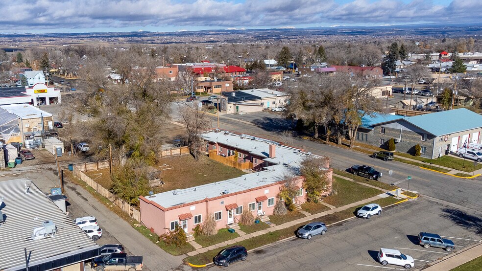 122 E 1st St, Cortez, CO à vendre - Photo du bâtiment - Image 2 de 4