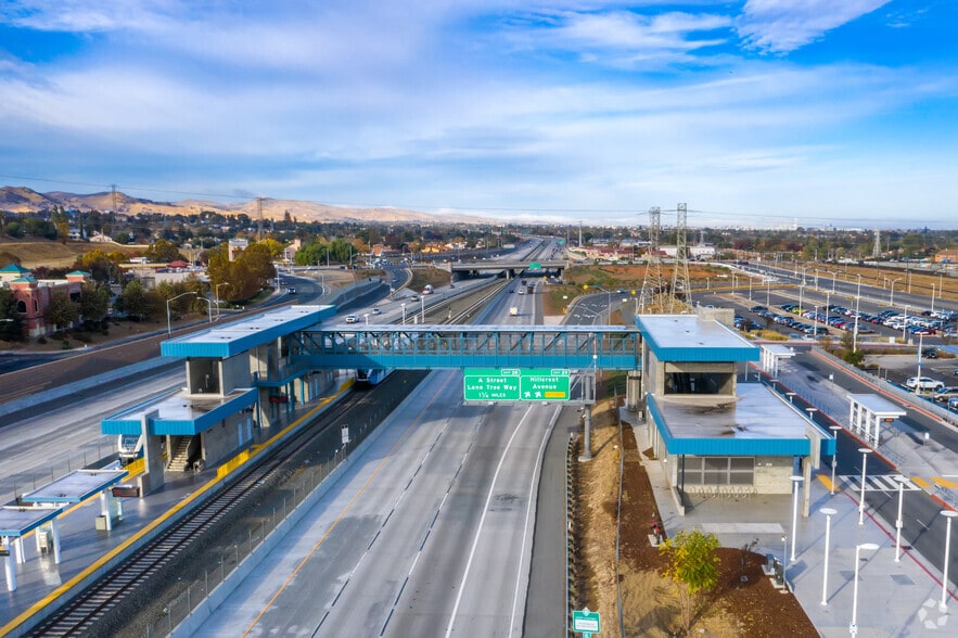 4085-4701 Century Blvd, Pittsburg, CA for lease - Neighborhood Photo - Image 2 of 2