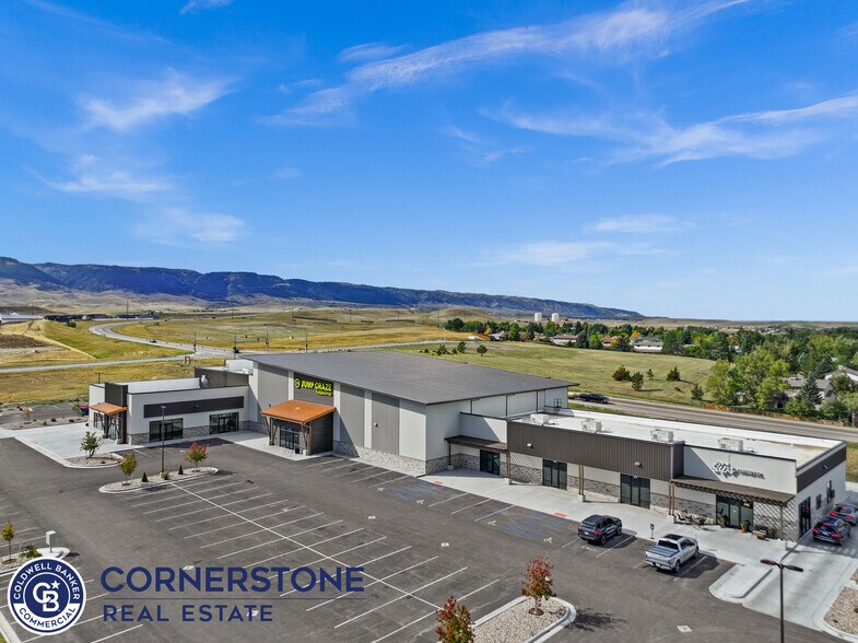 1656 Heathrow Ave, Casper, WY à louer - Photo du bâtiment - Image 1 de 7