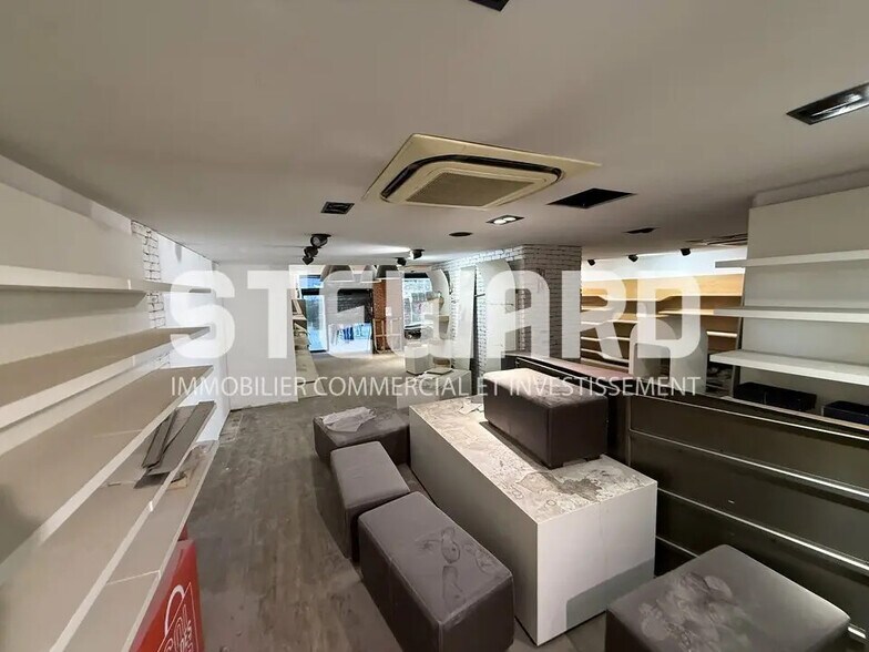 Retail in Lille for lease - Interior Photo - Image 3 of 18