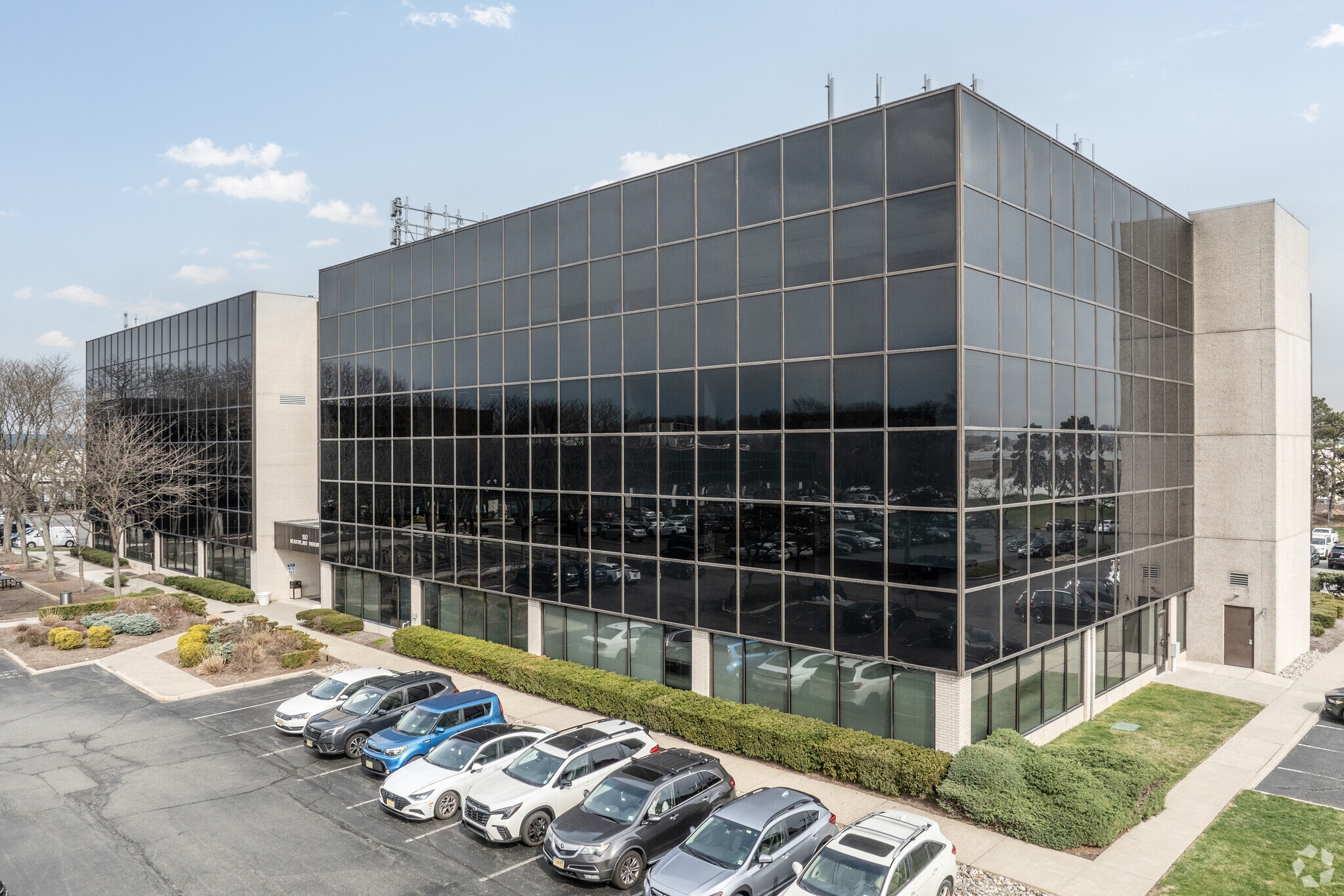 150 Meadowlands Pky, Secaucus, NJ for lease Building Photo- Image 1 of 9