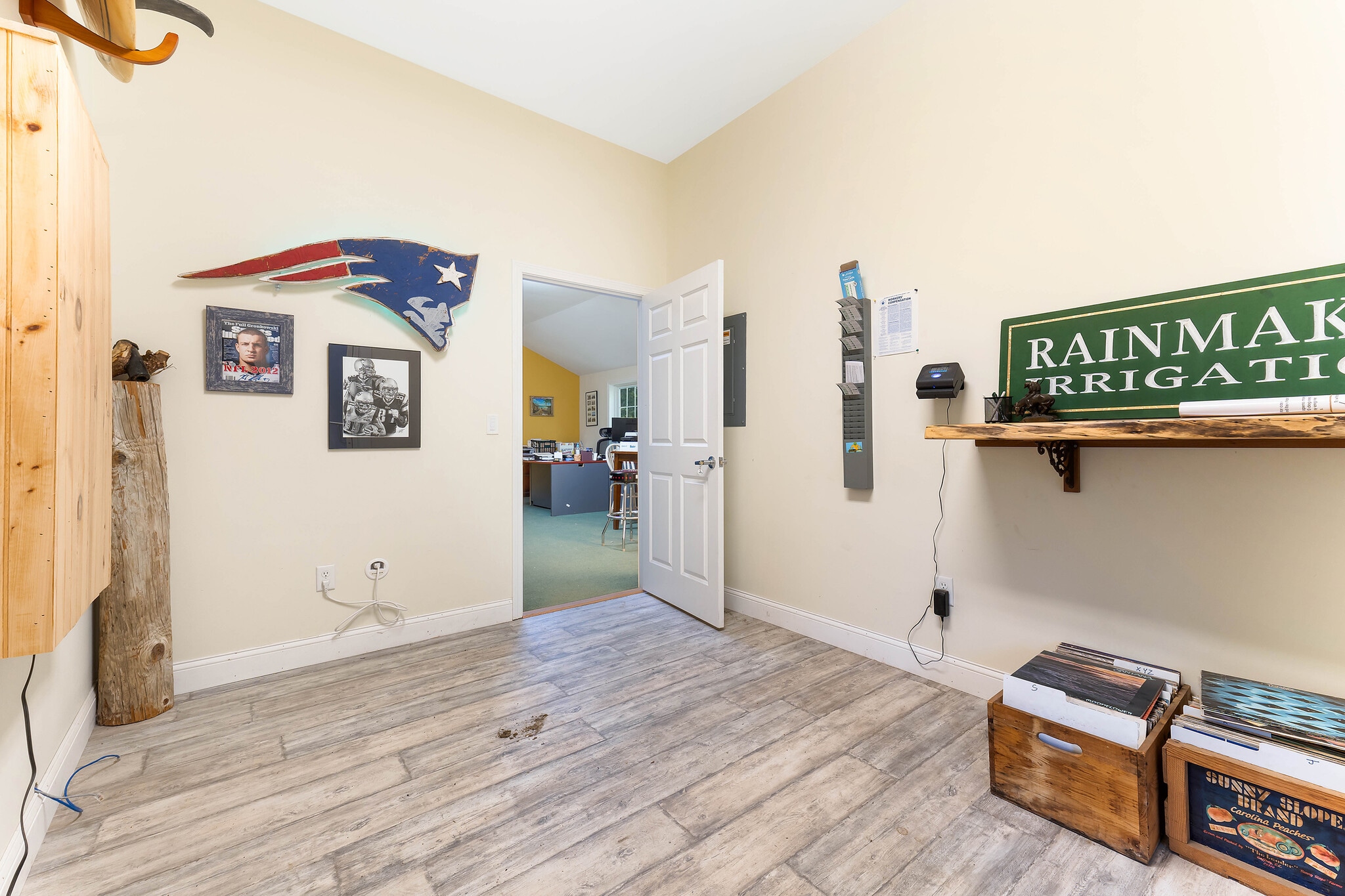 1132 US Route 1 Rt, York, ME for lease Interior Photo- Image 1 of 7