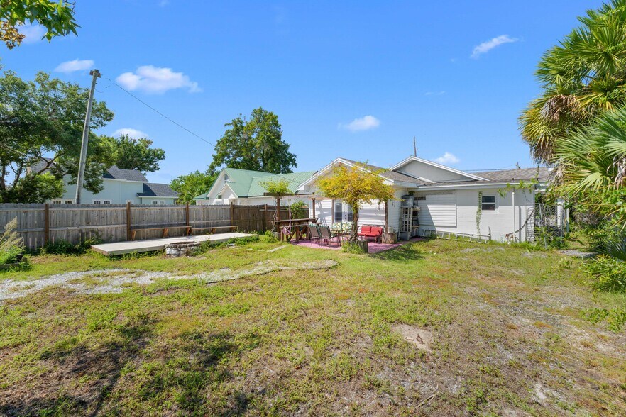 1030 Jenks Ave, Panama City, FL à vendre - Photo du bâtiment - Image 3 de 21