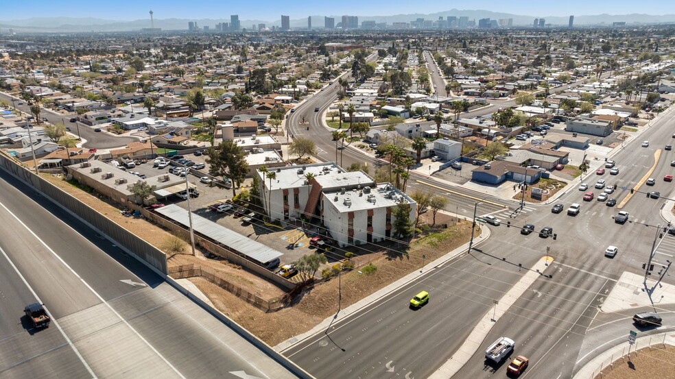 50 S Jones Blvd, Las Vegas, NV for lease - Building Photo - Image 2 of 13