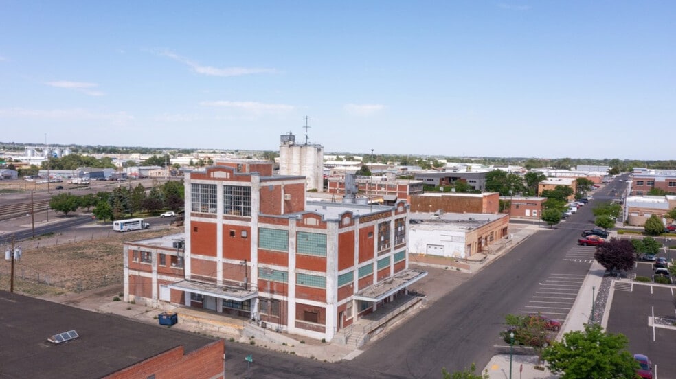 264 4th Ave S, Twin Falls, ID for sale - Building Photo - Image 2 of 20