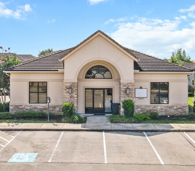 4626 Riverstone Blvd, Missouri City, TX for sale Primary Photo- Image 1 of 29