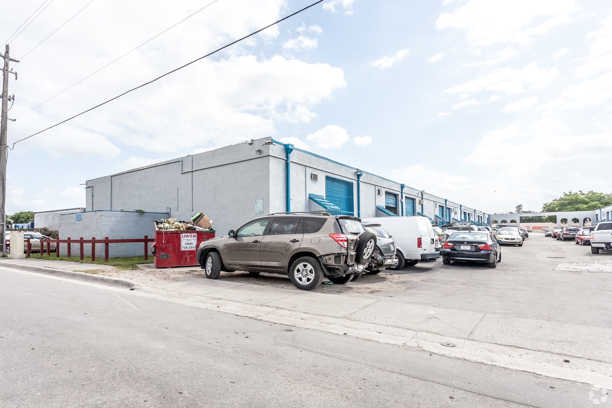 13091 Port Said Rd, Opa-locka, FL à louer Photo principale- Image 1 de 4