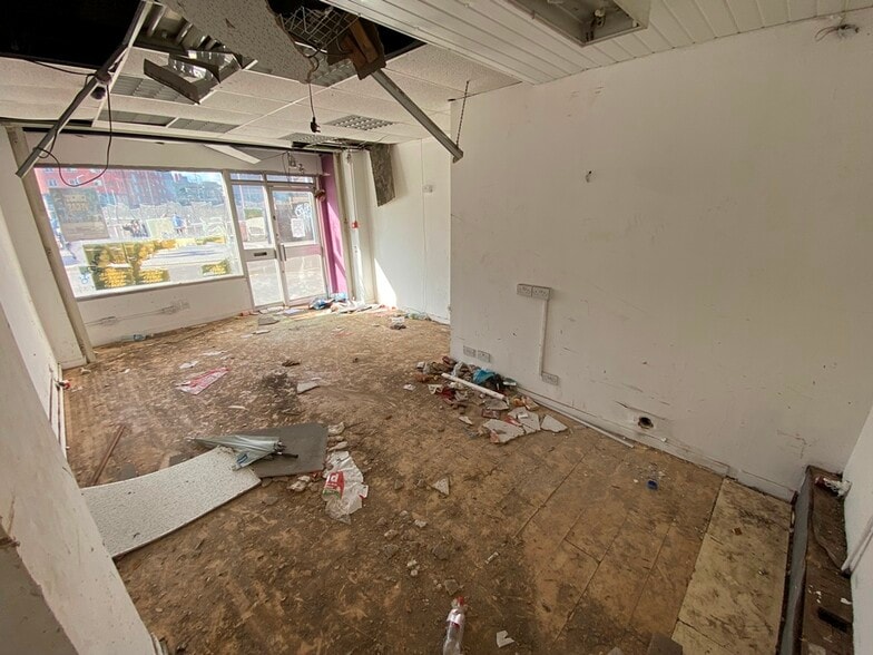 35-37 Pinfold St, Birmingham for lease - Interior Photo - Image 3 of 8