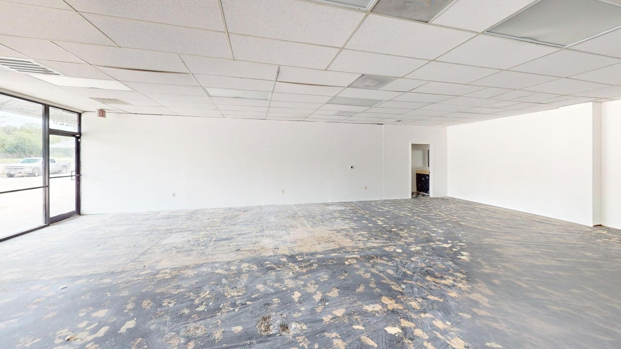 6220 Binz Engleman Rd, San Antonio, TX for lease Interior Photo- Image 1 of 5