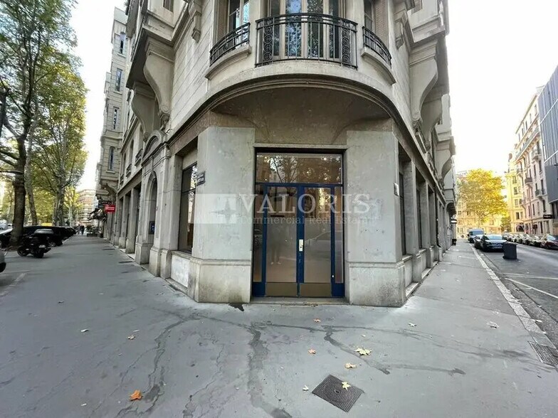 11 Boulevard Des Brotteaux, Lyon à louer - Photo du bâtiment - Image 2 de 5