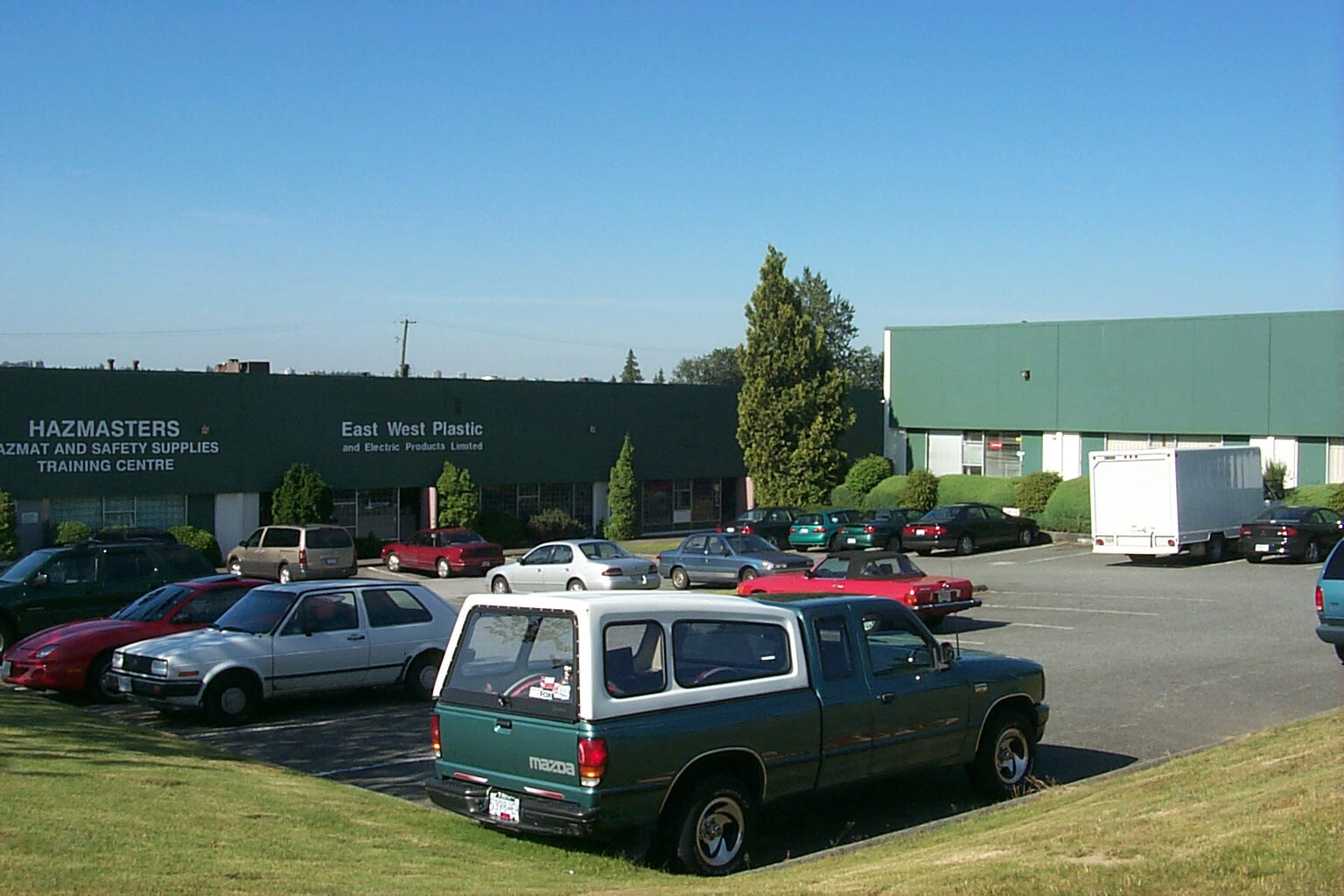 3111-3163 Underhill Ave, Burnaby, BC à vendre Photo du bâtiment- Image 1 de 1