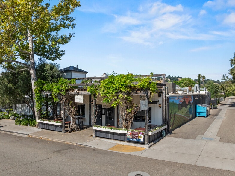 2879 Grand Ave, Los Olivos, CA for sale - Building Photo - Image 1 of 12