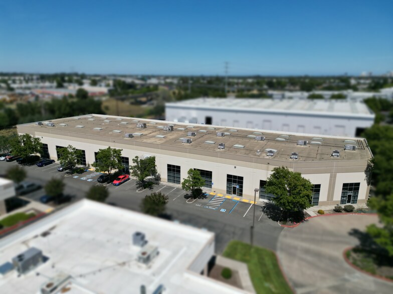 3620 Industrial Blvd, West Sacramento, CA à louer - Aérien - Image 3 de 6