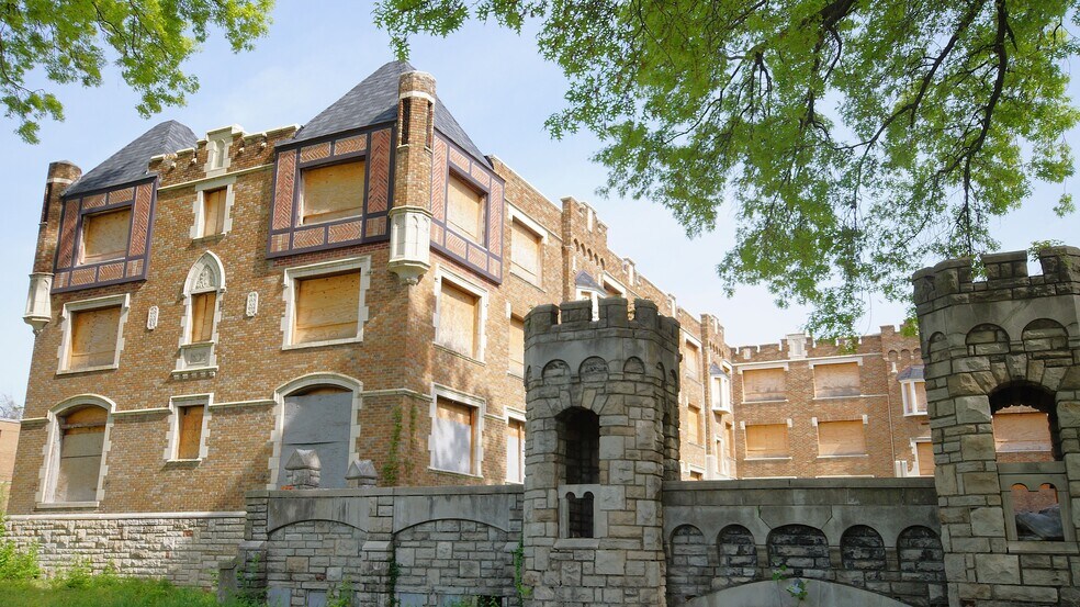 5315-5325 Cabanne Ave, Saint Louis, MO à vendre - Photo du bâtiment - Image 3 de 30