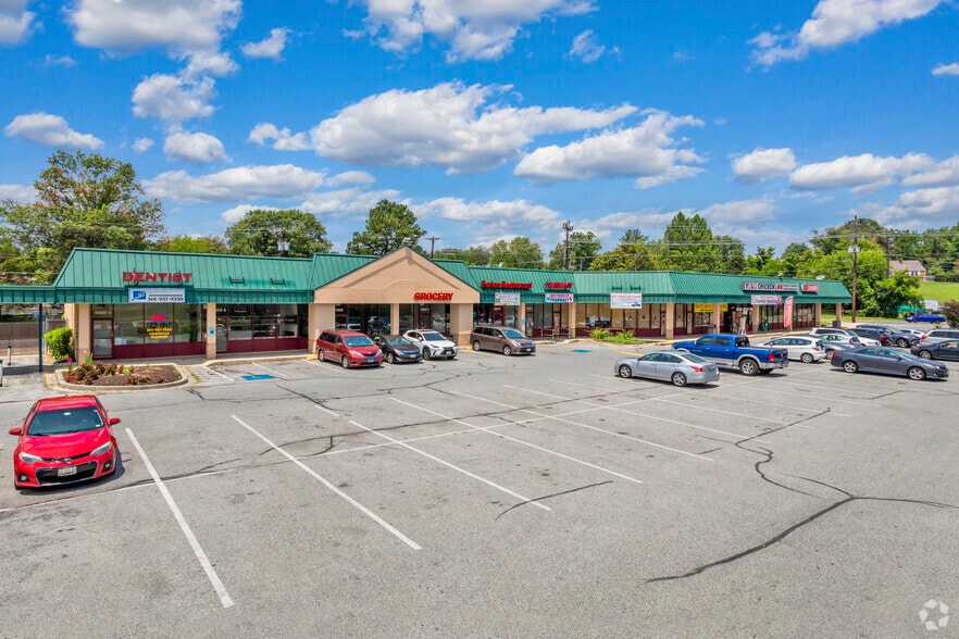 10800-10820 Rhode Island Ave, Beltsville, MD for lease - Building Photo - Image 3 of 8