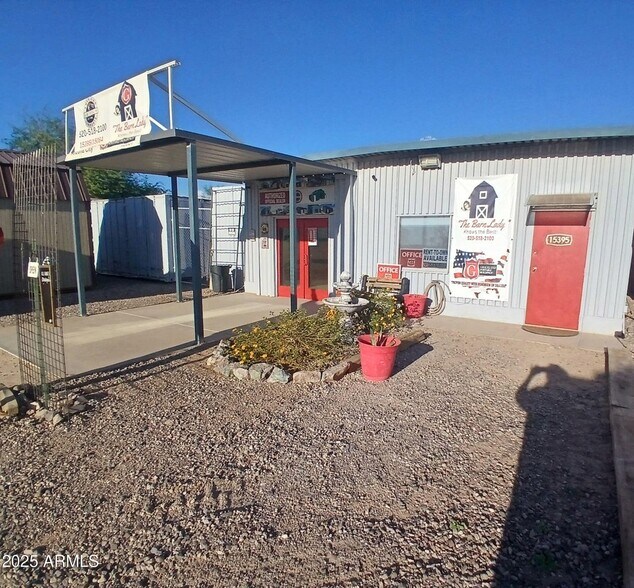 15395 S Sunland Gin Rd, Arizona City, AZ à vendre - Photo du bâtiment - Image 3 de 15
