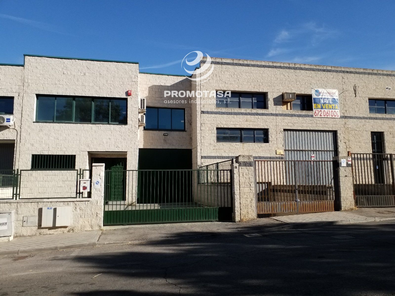 Industriel dans Rivas-Vaciamadrid, Madrid à louer Photo du bâtiment- Image 1 de 7