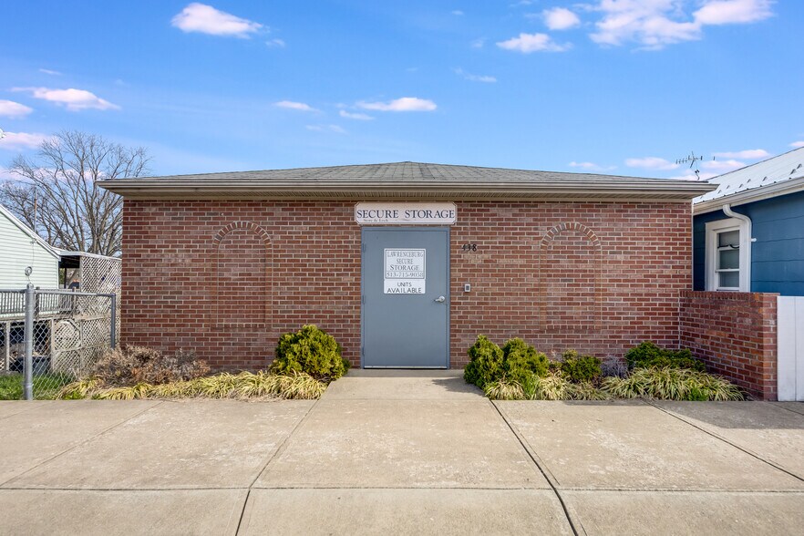 438 Walnut St, Lawrenceburg, IN à vendre - Photo du bâtiment - Image 2 de 20
