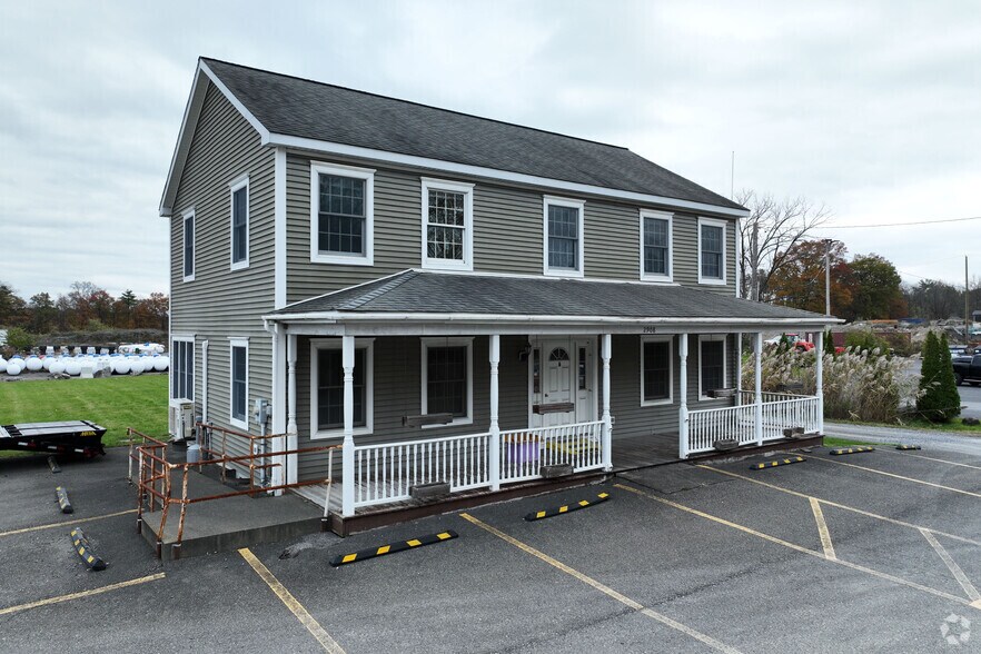 2908 Rte NY 32, Saugerties, NY à louer - Photo du bâtiment - Image 2 de 2