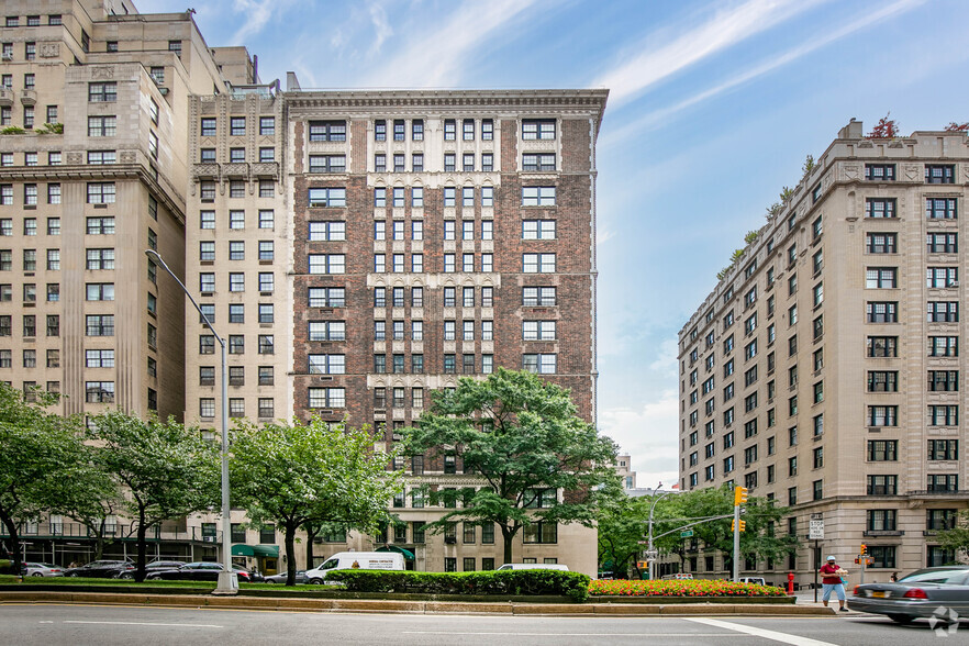 885 Park Ave, New York, NY à louer - Photo principale - Image 1 de 16