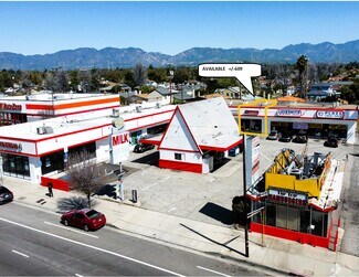 Plus de détails pour 8620 Woodman Ave, Pacoima, CA - Commerce de détail à louer