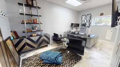 2001 Windy Ter, Cedar Park, TX for lease Interior Photo- Image 2 of 7