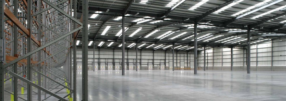 Summerhouse Road Summerhouse Rd, Northampton à louer - Photo intérieure - Image 2 de 3