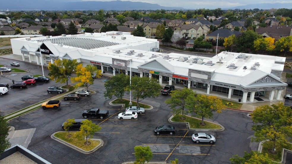 3927-3961 W 9000 S, West Jordan, UT for lease - Building Photo - Image 1 of 3