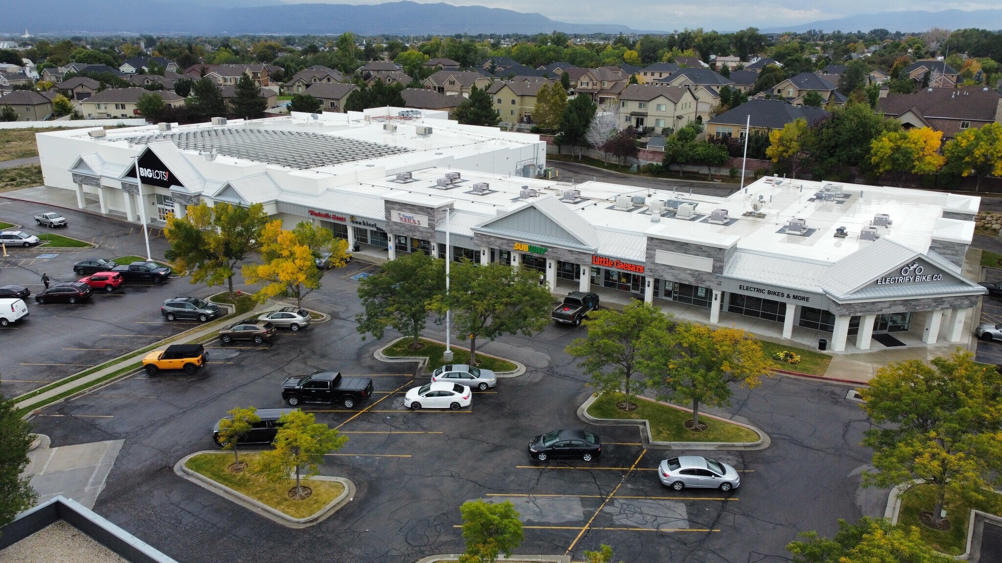 3927-3961 W 9000 S, West Jordan, UT for lease Building Photo- Image 1 of 4