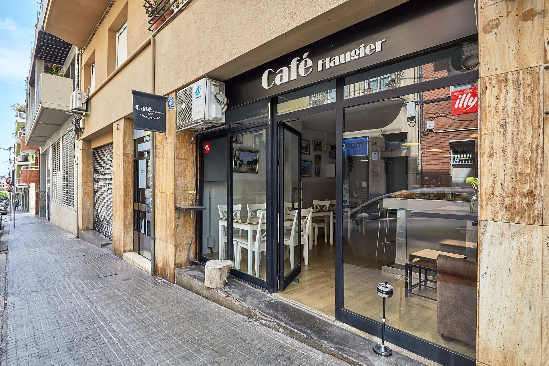 Commerce de détail dans Barcelone, Barcelona à louer Photo intérieure- Image 1 de 19