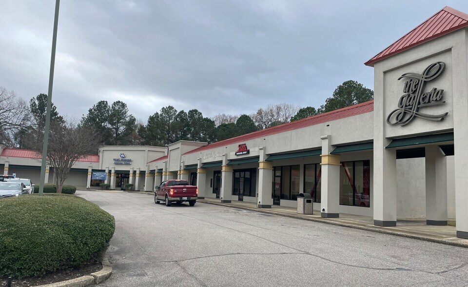 180 Old Hickory Blvd, Jackson, TN for lease - Building Photo - Image 1 of 4