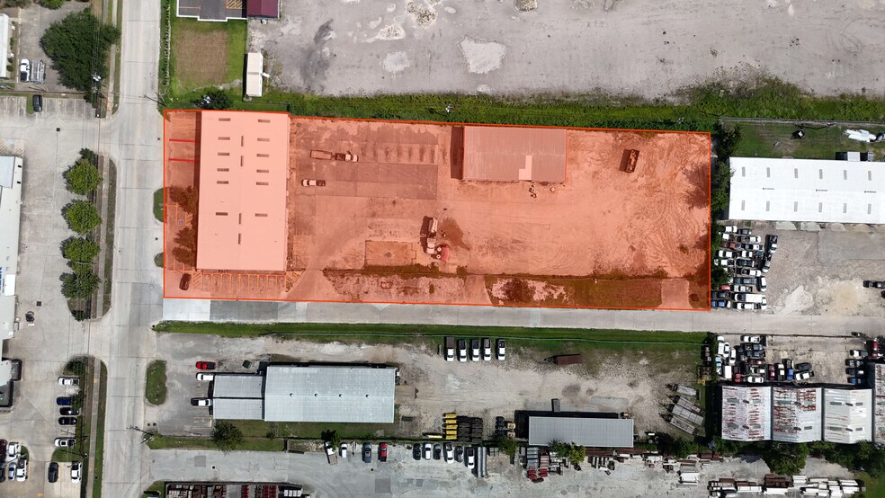 1905 Jasmine Dr, Pasadena, TX à louer - Photo du bâtiment - Image 2 de 9