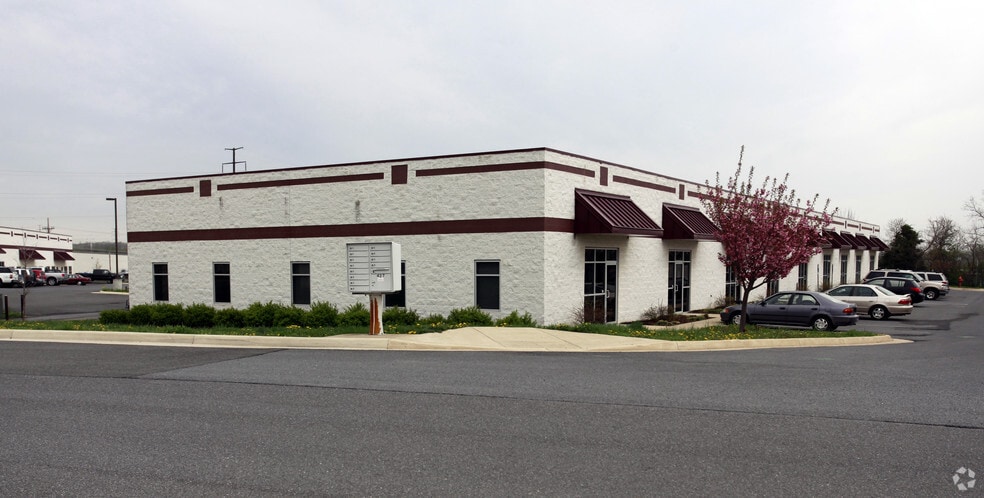 180 Prosperity Dr, Winchester, VA for sale - Building Photo - Image 3 of 12