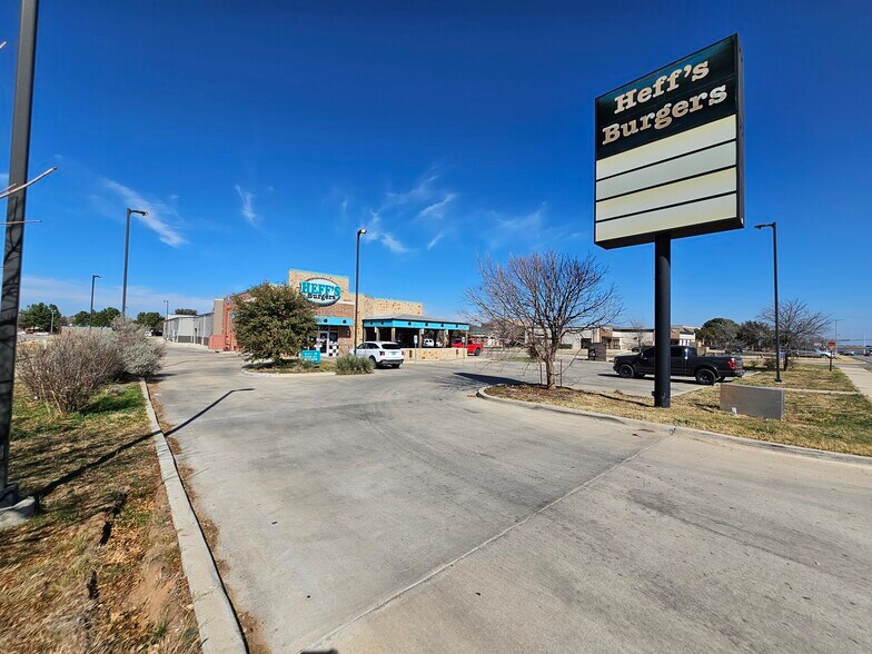 Antilley Medical Plaza portefeuille de 2 propriétés à vendre sur LoopNet.ca - Photo du bâtiment - Image 3 de 8