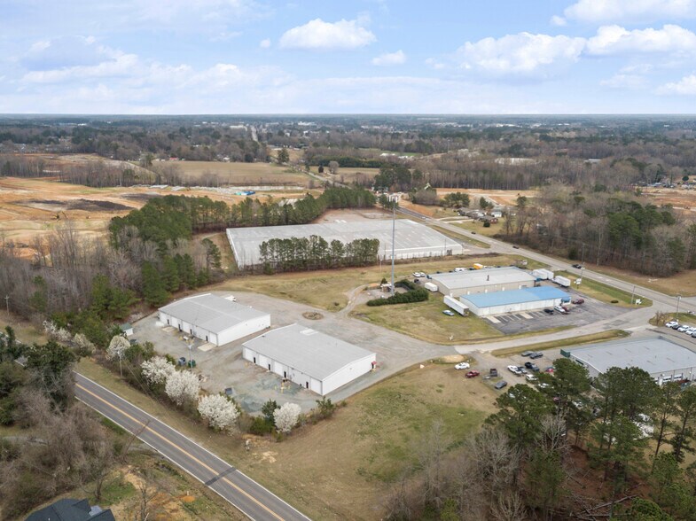 1446 Tramway Rd, Sanford, NC à louer - Photo du bâtiment - Image 3 de 4